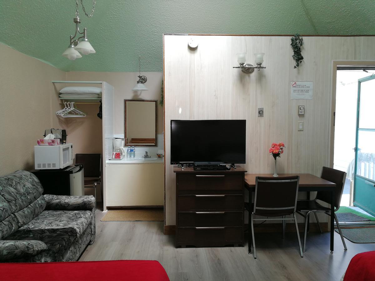 Motel Belair Rigaud ภายนอก รูปภาพ