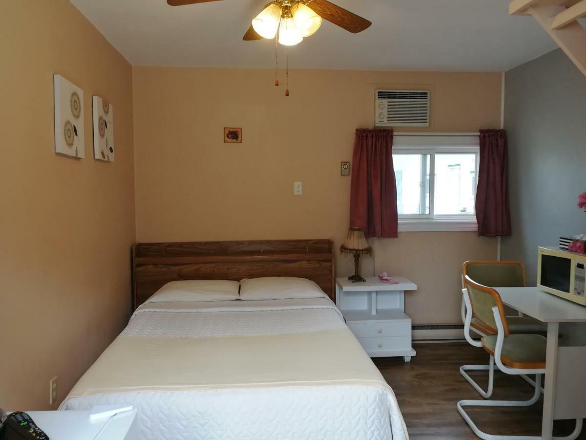 Motel Belair Rigaud ภายนอก รูปภาพ